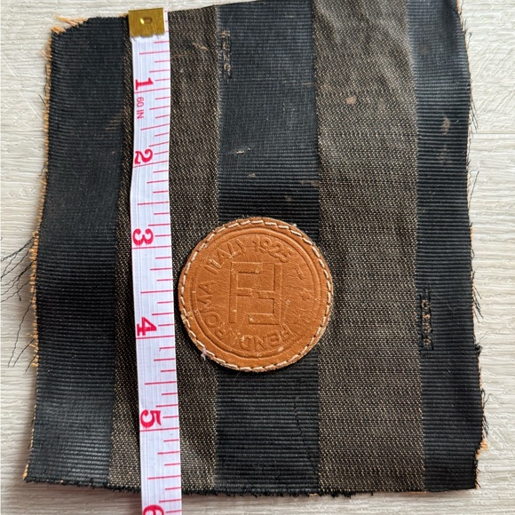 Vintage Fendi scrap part - Picture 3 of 5